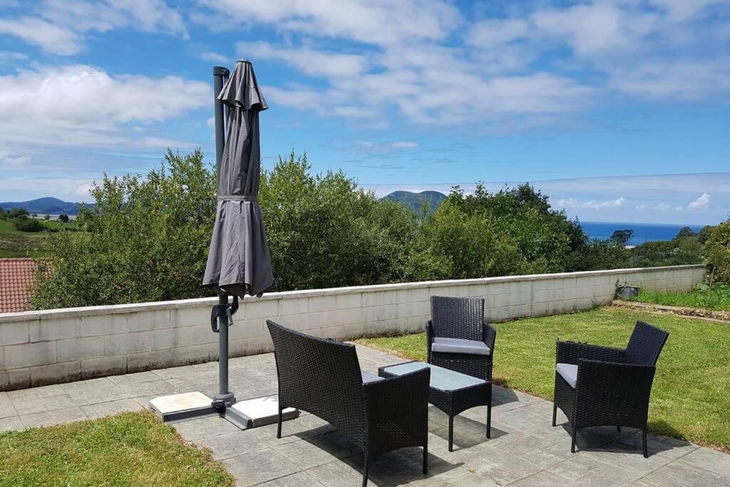 Magnificas Vistas Alto De Laredo Villa Luaran gambar